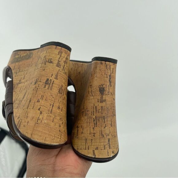 Liz Claiborne Women’s Brown Faux Leather Slip-On Platform Wedge Sandals Size 9 - Picture 12 of 16